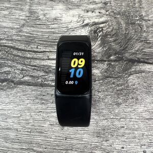 Fitbit FB423 Smart Watch Luxe Fitness & Wellness Tracker Black Size S/P